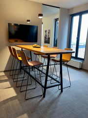 Besprechungstisch Hochtisch aus Massivholz