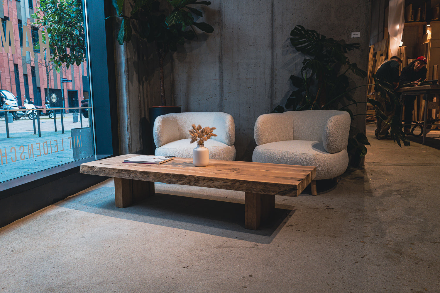 Couchtisch aus Massivholz nach Maß | Holzwerk Hamburg