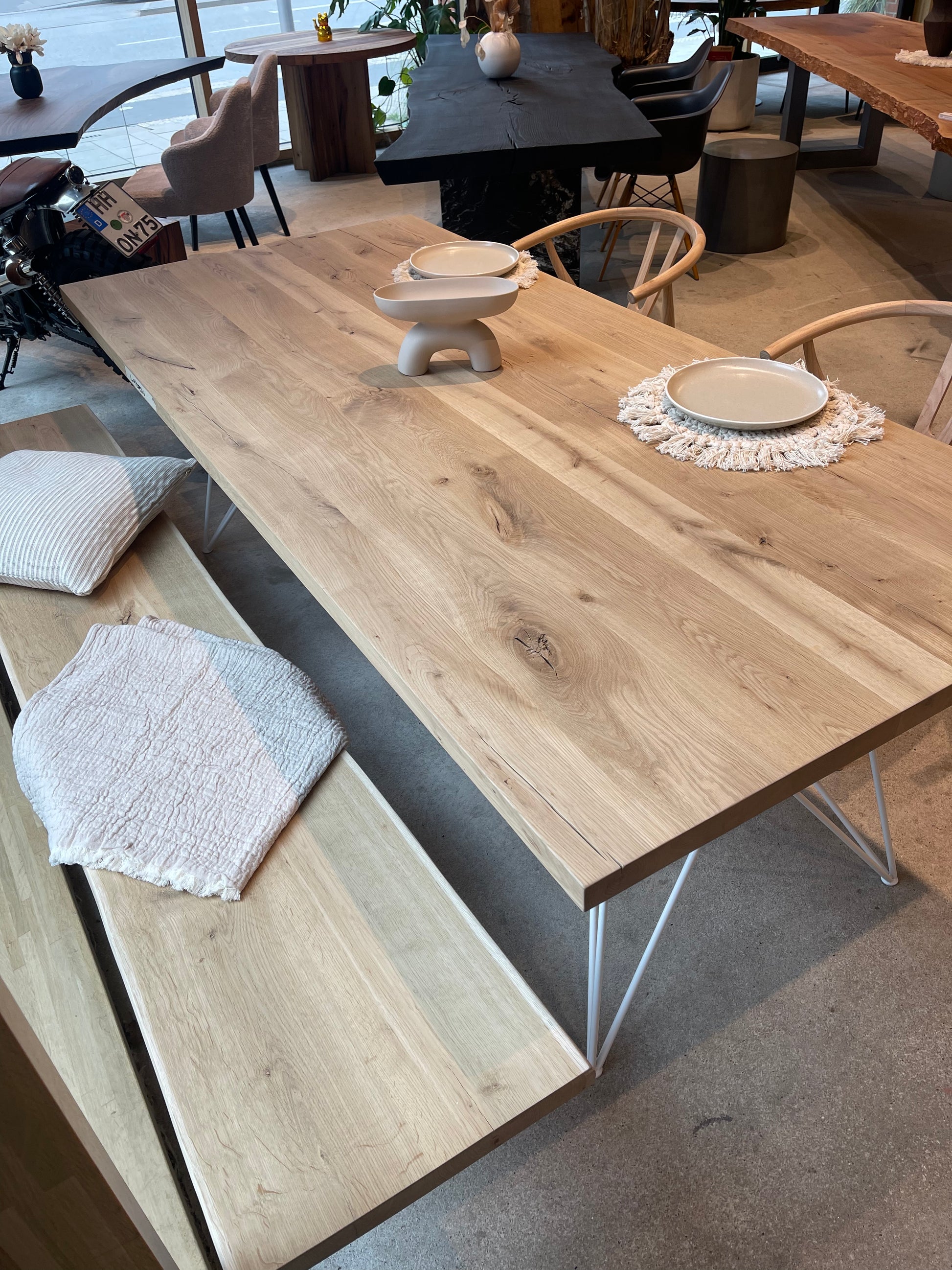 Helles Holz Tisch 
