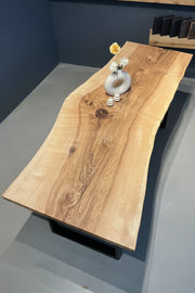 Esche Baumkantentisch Monolith Naturtisch