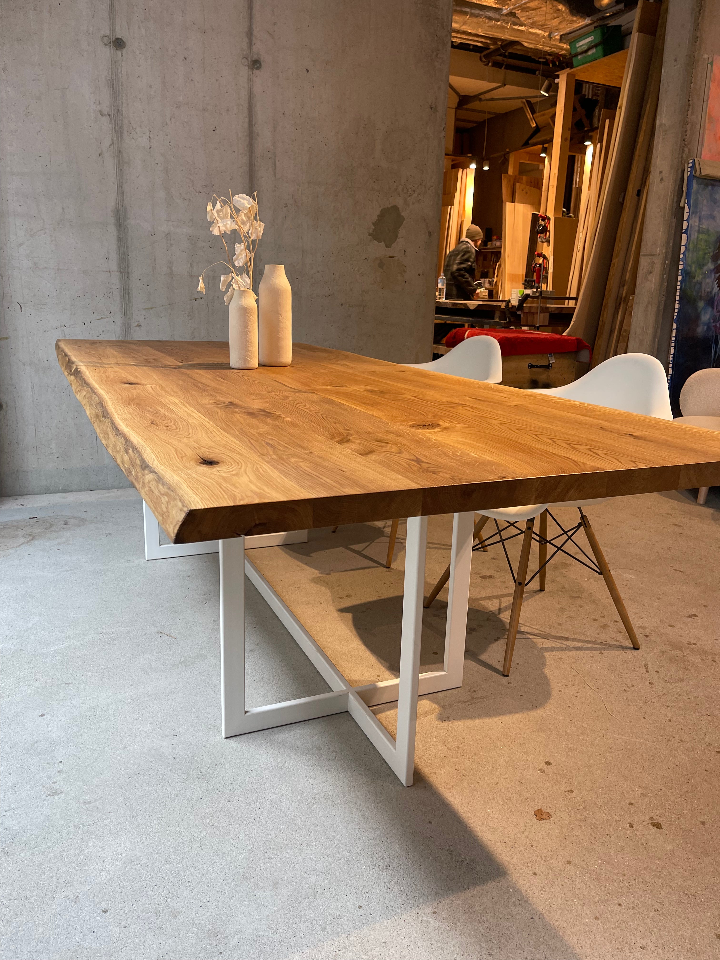 Esstisch Massivholz Eiche | Baumkante Tisch Hamburg 