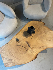 Couchtisch Eiche aus einer Baumscheibe Massivholz