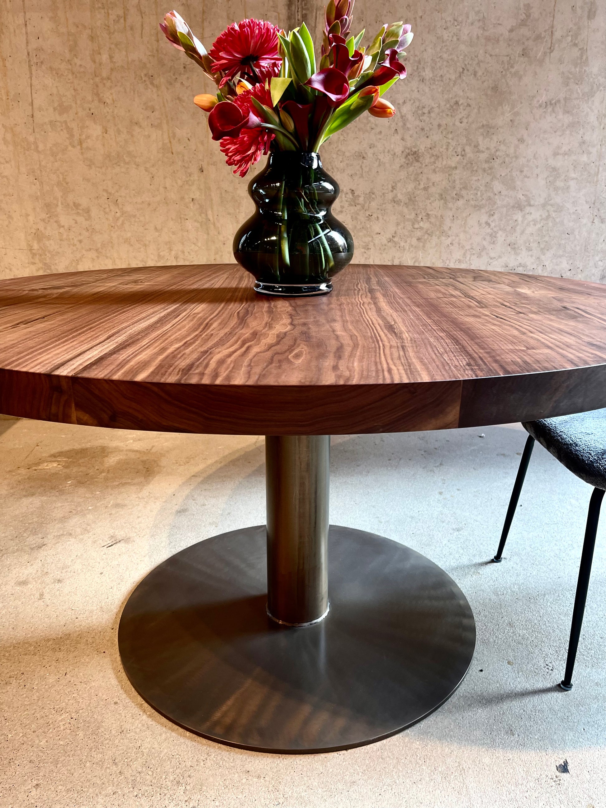 Esstisch Rund Nussbaum 