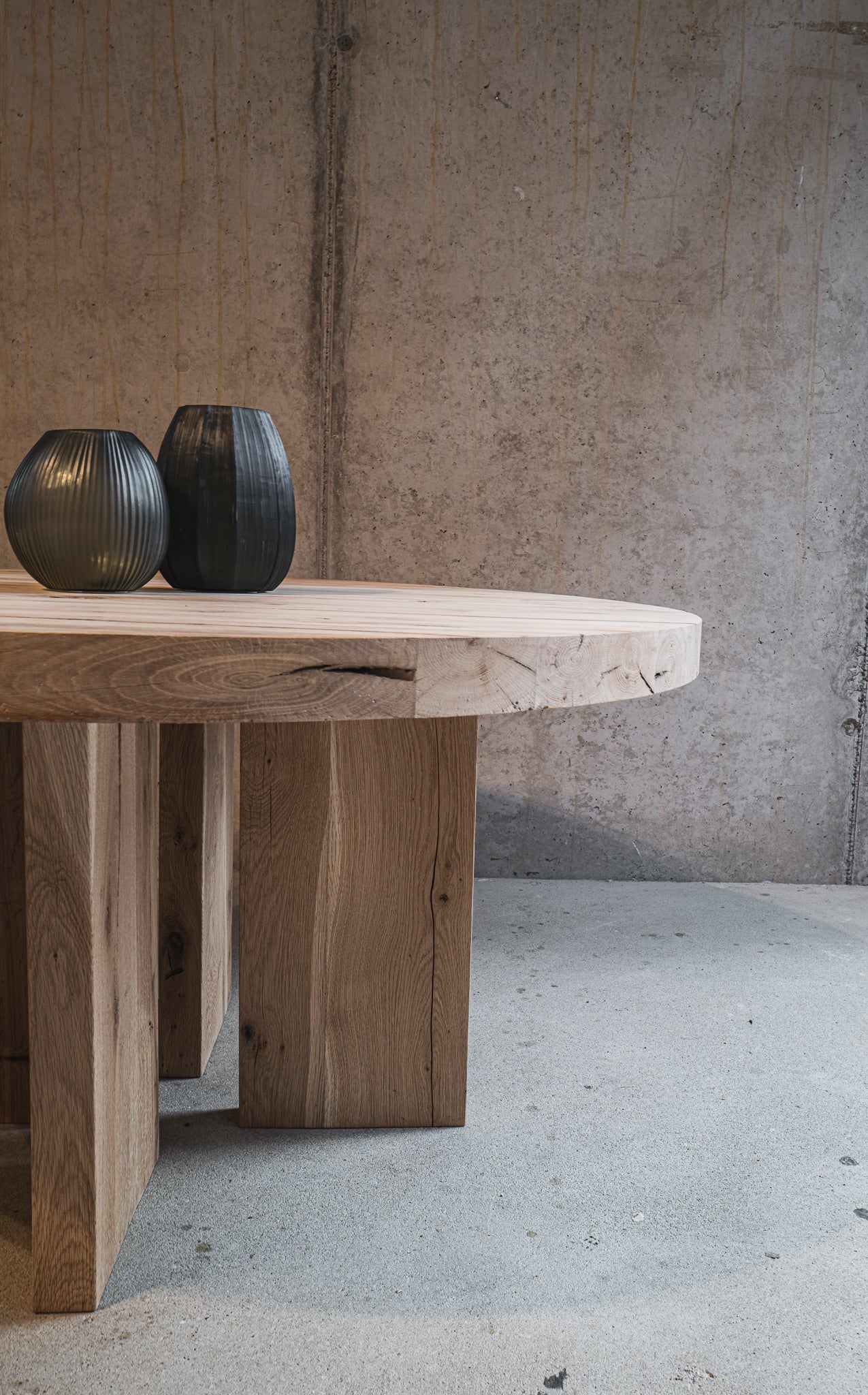 Designtisch rund Massivholz