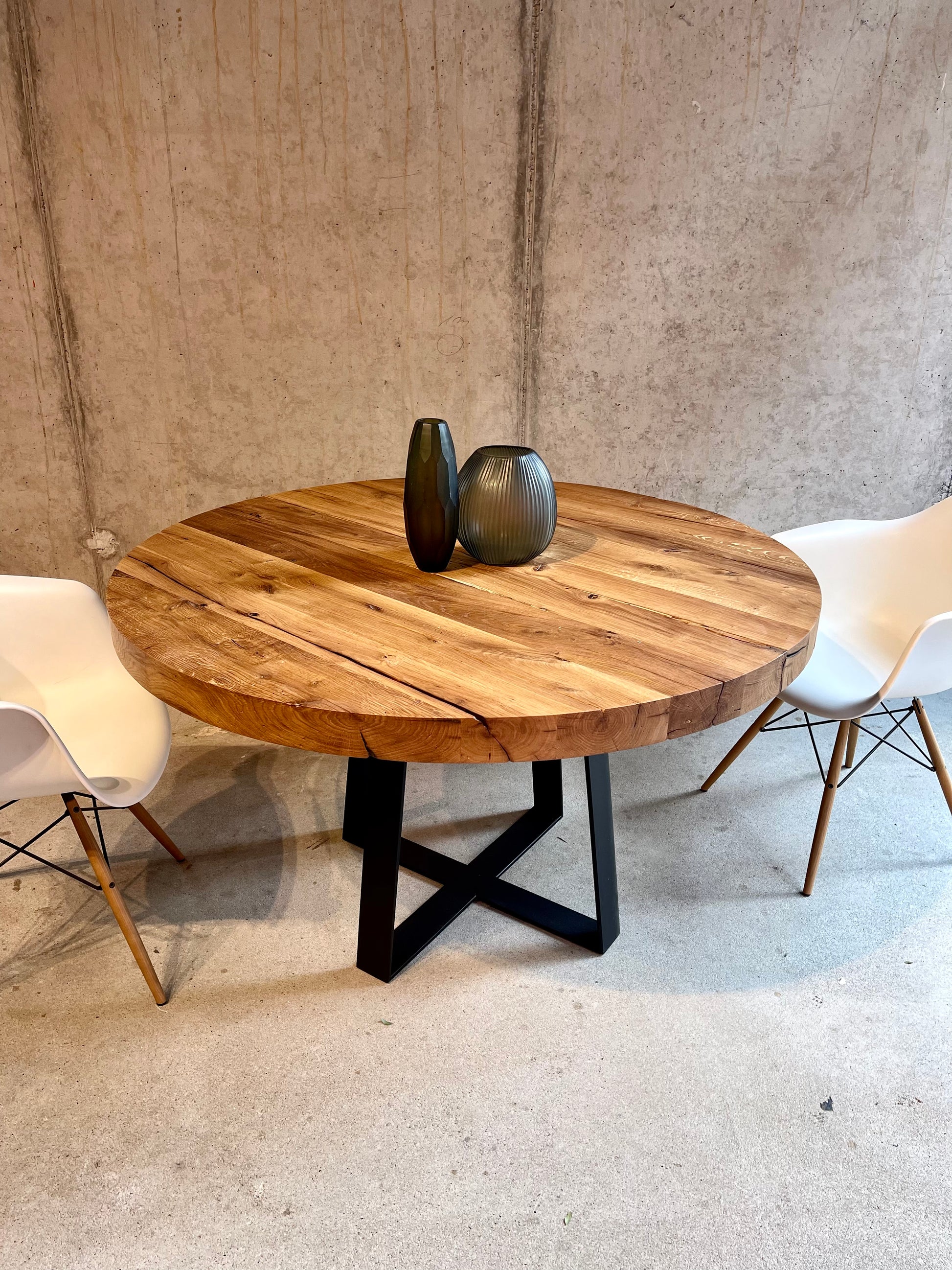 Massivholztisch rund nach Maß