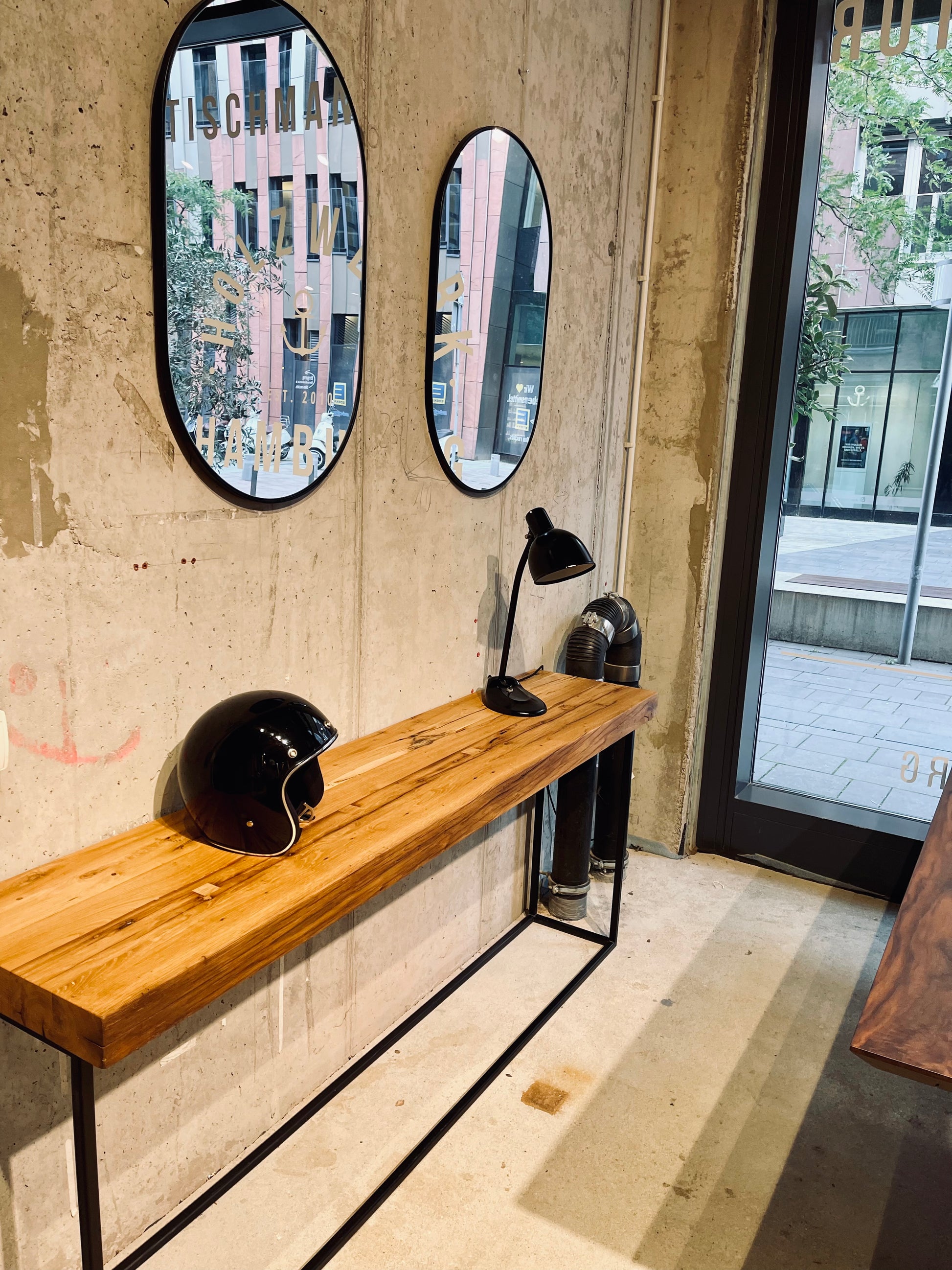 Sideboard Holz und Metall