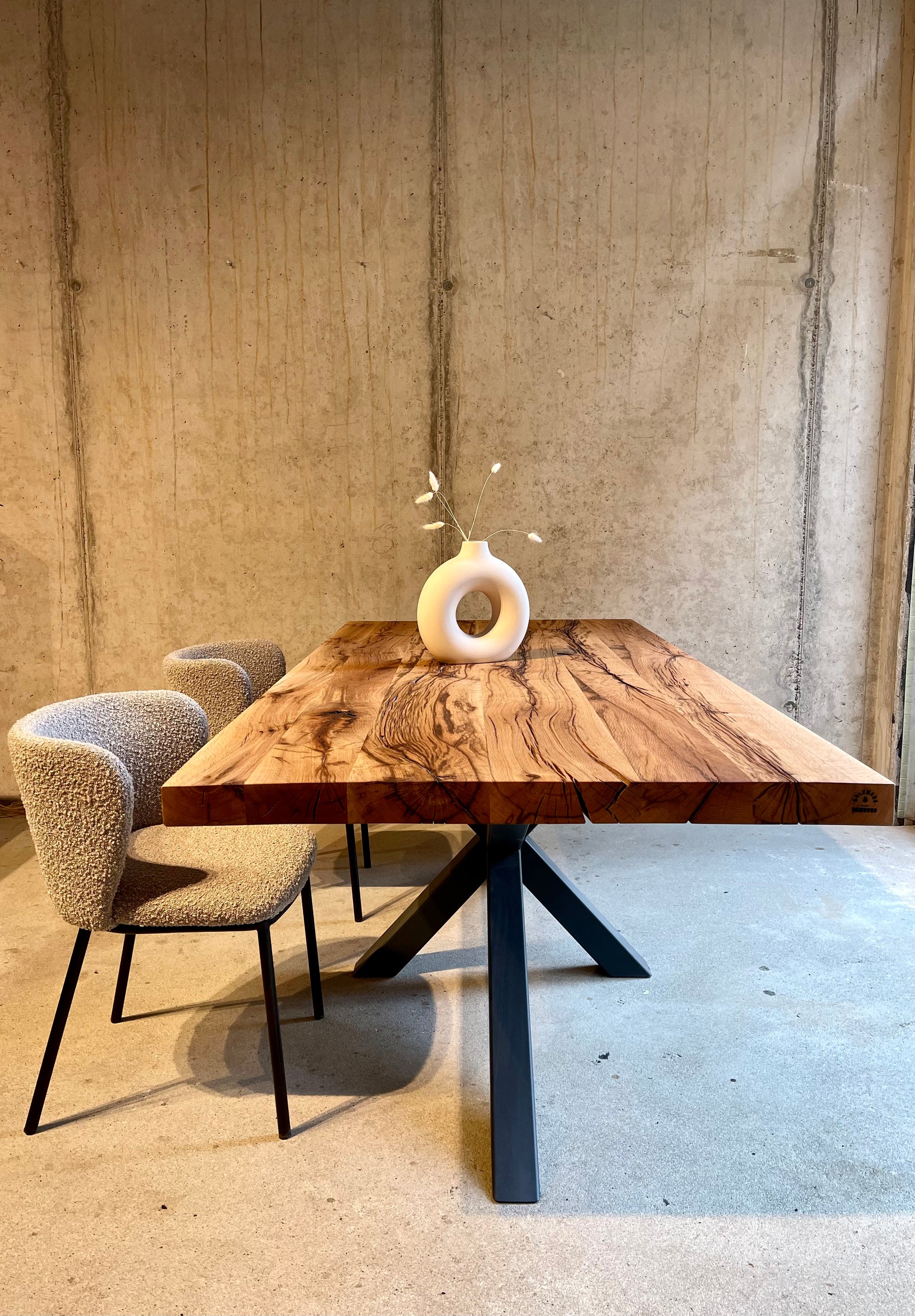 Esstisch rustikal Massivholz Eiche