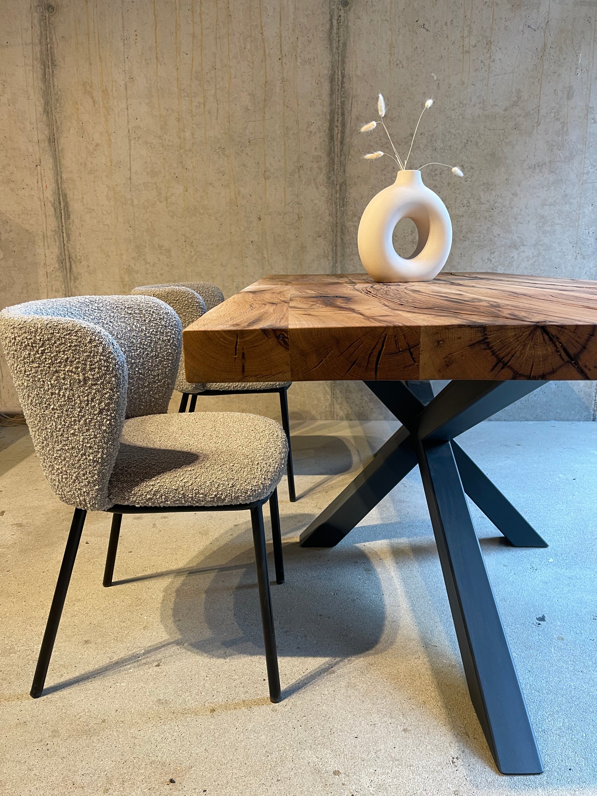 Massivholztisch individuell nach Maß | Holzwerk Hamburg 