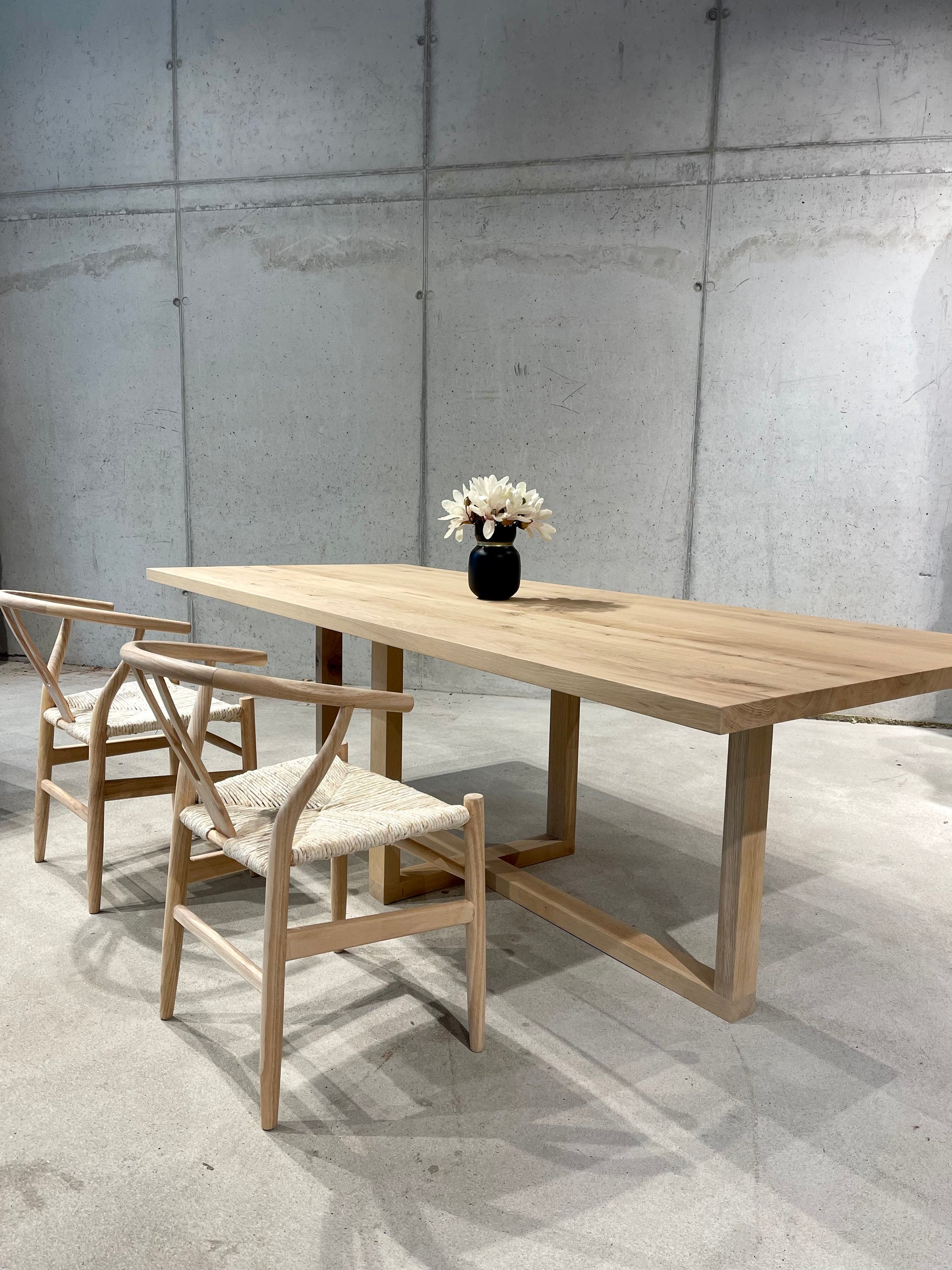 Esstisch Massivholztisch Eiche hell | Holzwerk Hamburg 