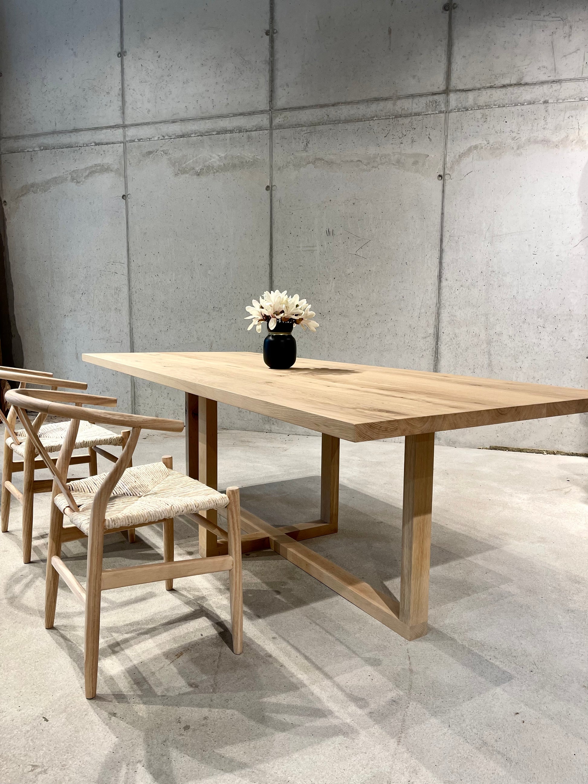 Esstisch Eiche individuell nach Wunsch | Holzwerk Hamburg 