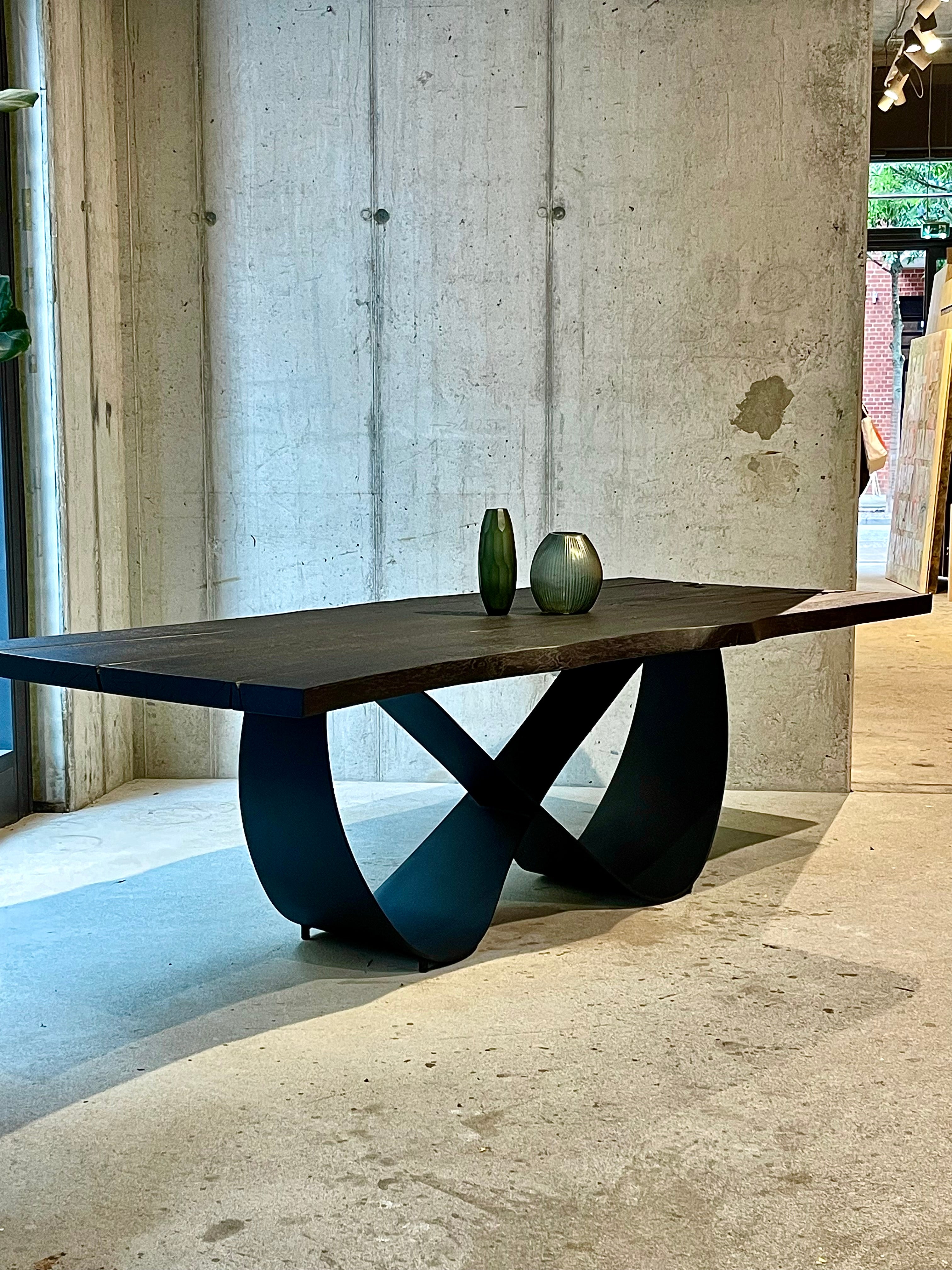 Esstisch schwarz geköhlt Eiche 240x100cm