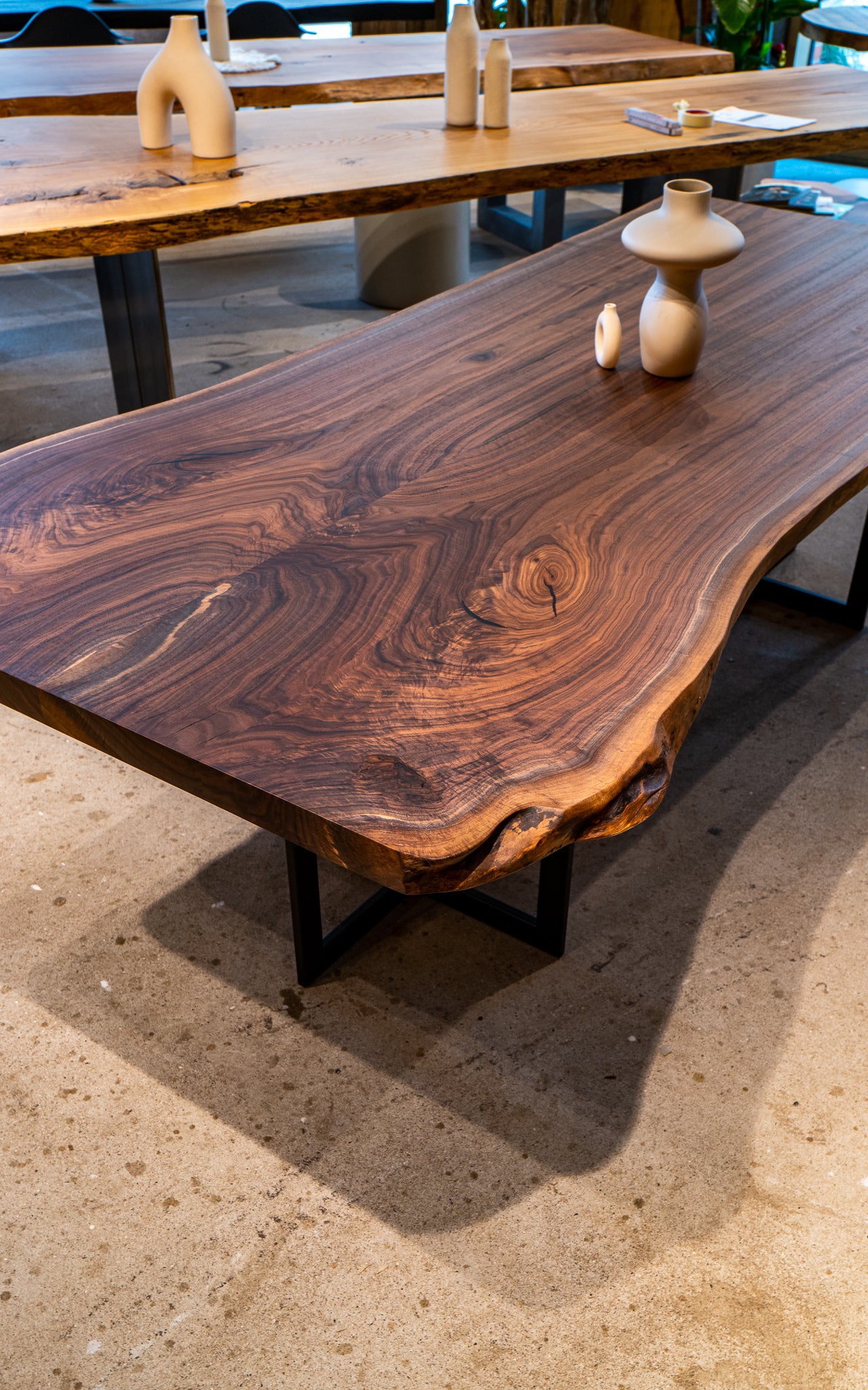 Tisch Nussbaum Butterfly 