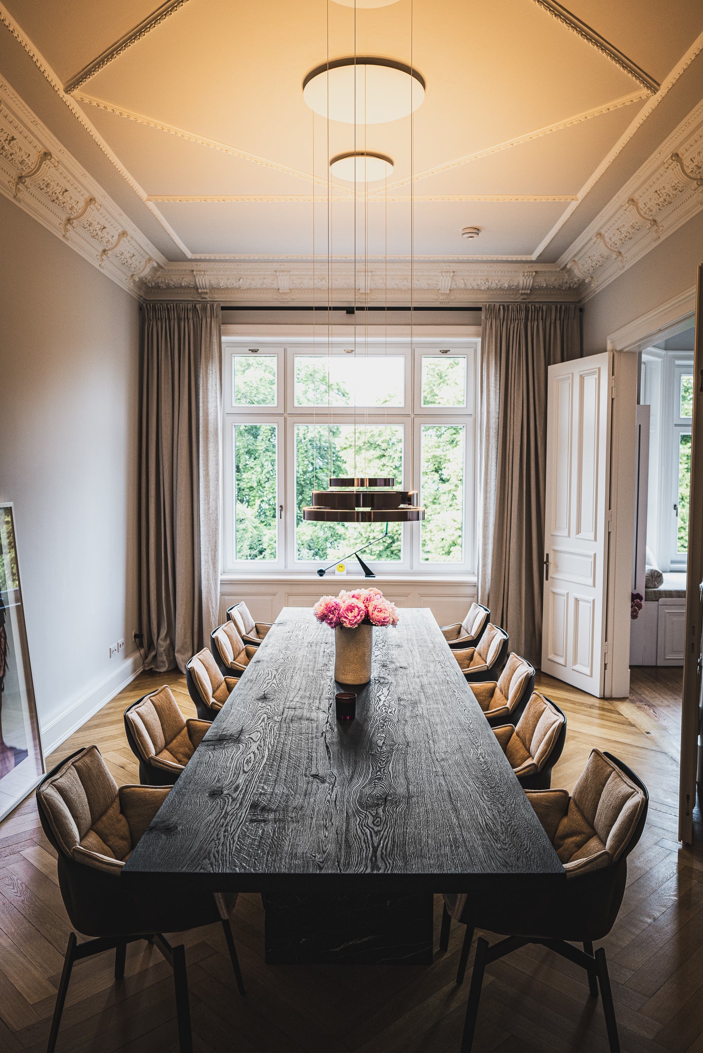 Esstisch schwarz - Massivholztisch schwarz nach Maß