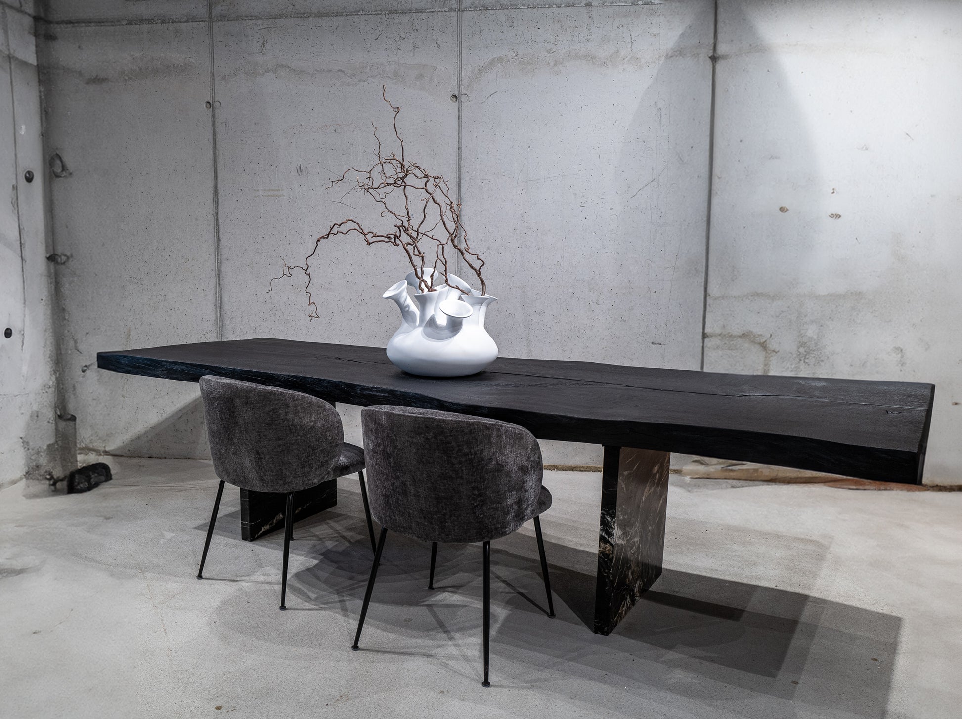 Massivholztisch geköhlt 