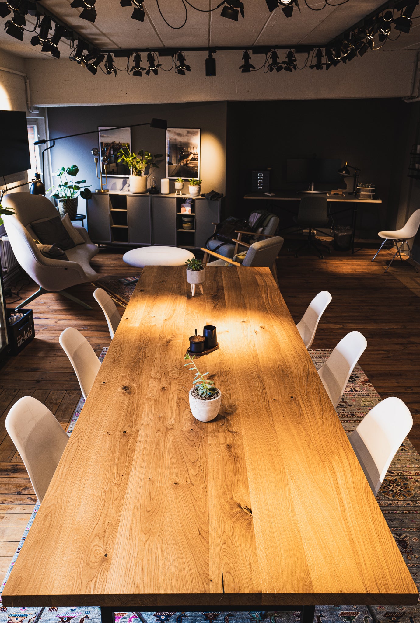 Konferenztisch aus Eichenholz 