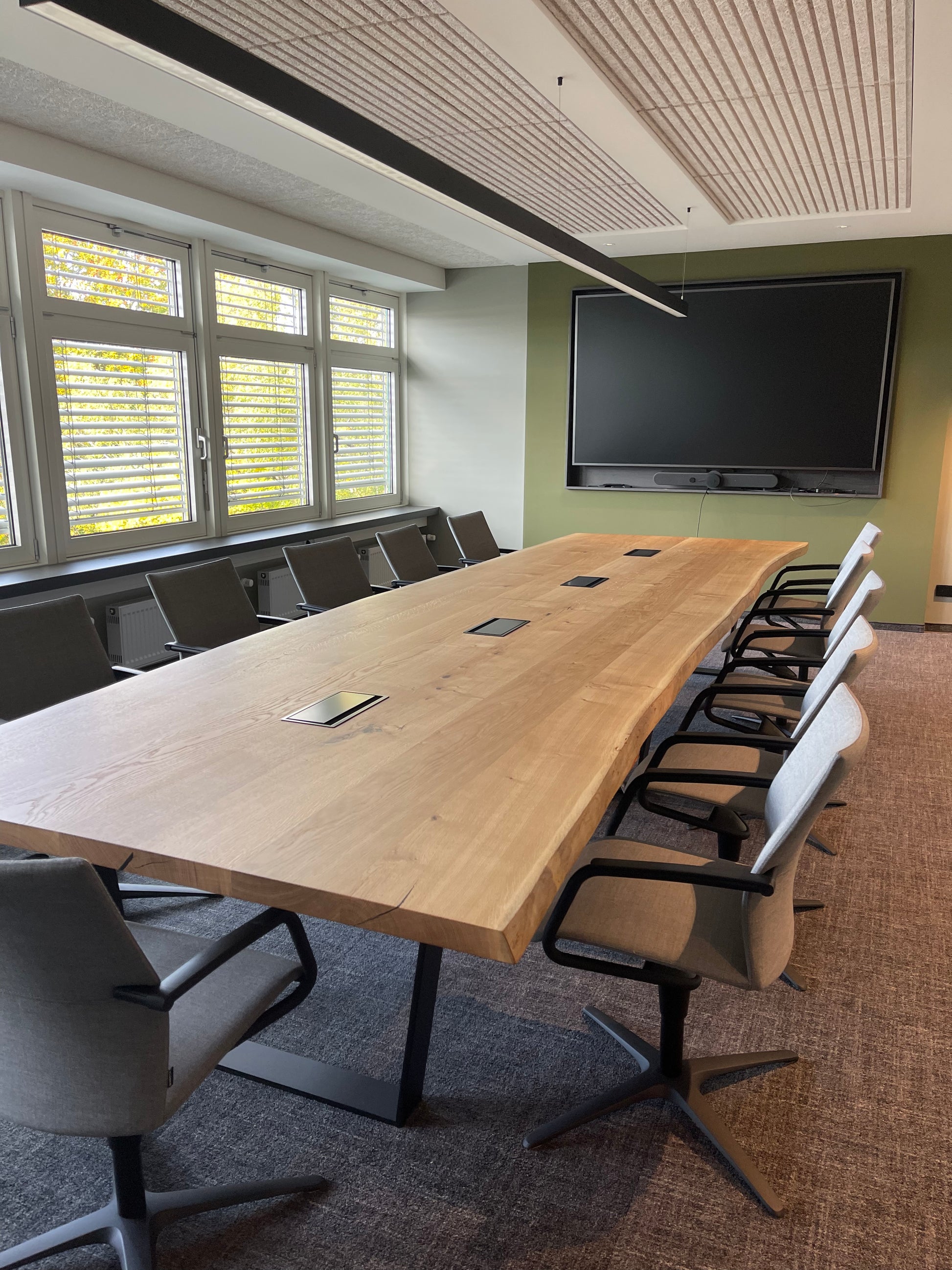 Konferenztisch anfertigen lassen Berlin