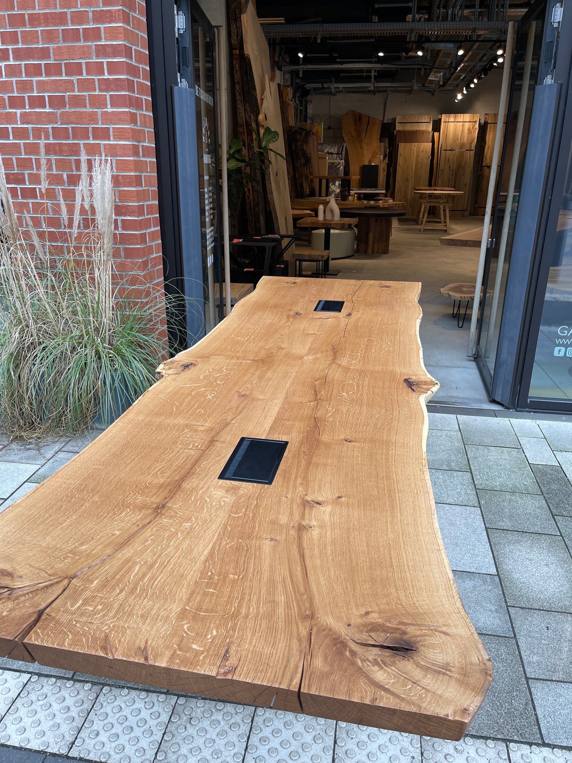Besprechungstisch | Massivholztisch | Konferenztisch 
