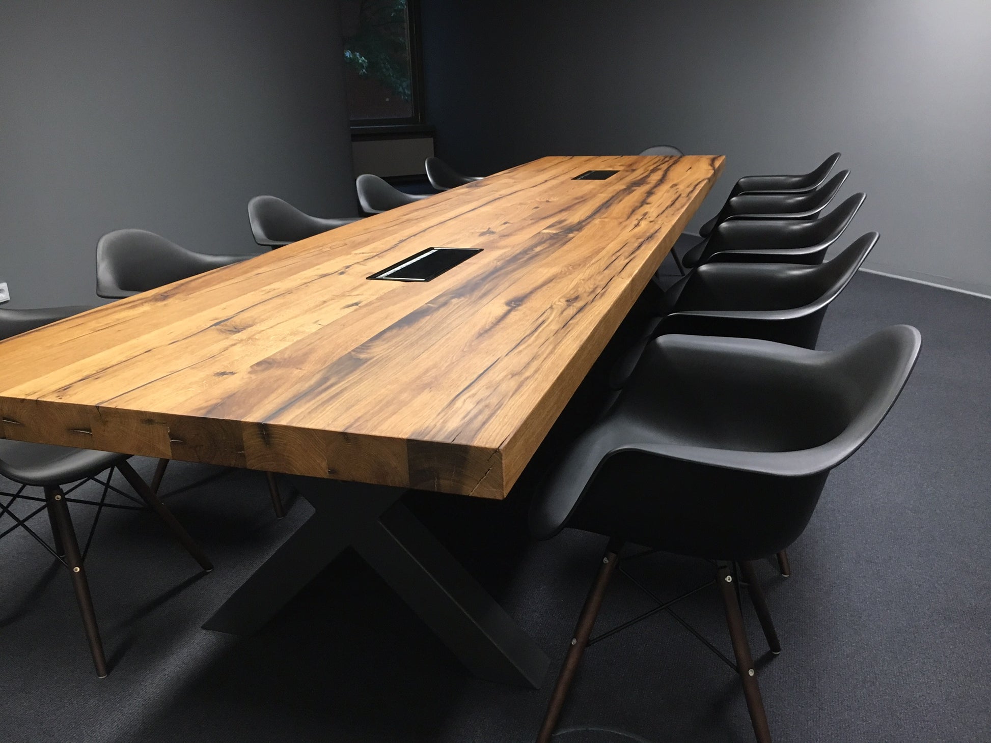 Konferenztisch aus Massivholz | Konferenztisch aufen Hamburg 