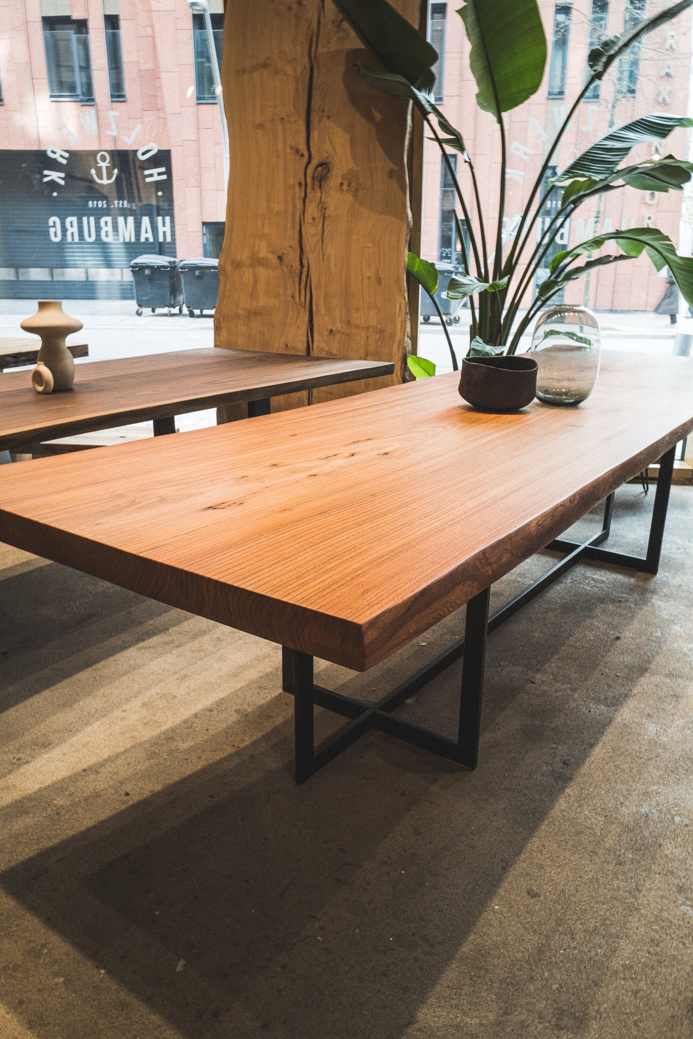 Massivholztisch unverleimt aus einem Stück | Stammtisch | Baumtisch | Naturholztisch