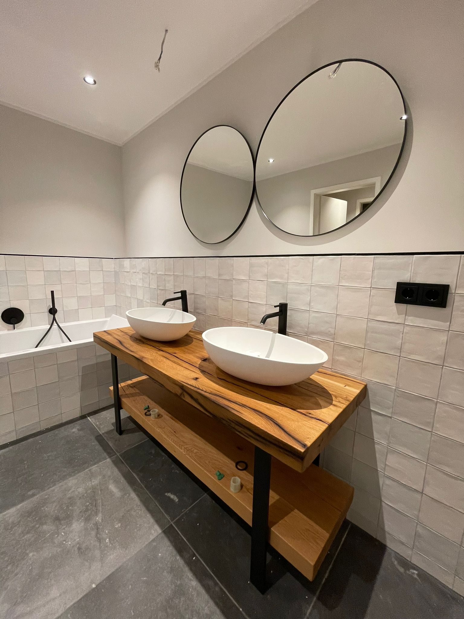 Waschtisch Massivholz Eiche 