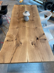 Esstisch Eichenholz | Massivholztisch Eiche mit Baumkante