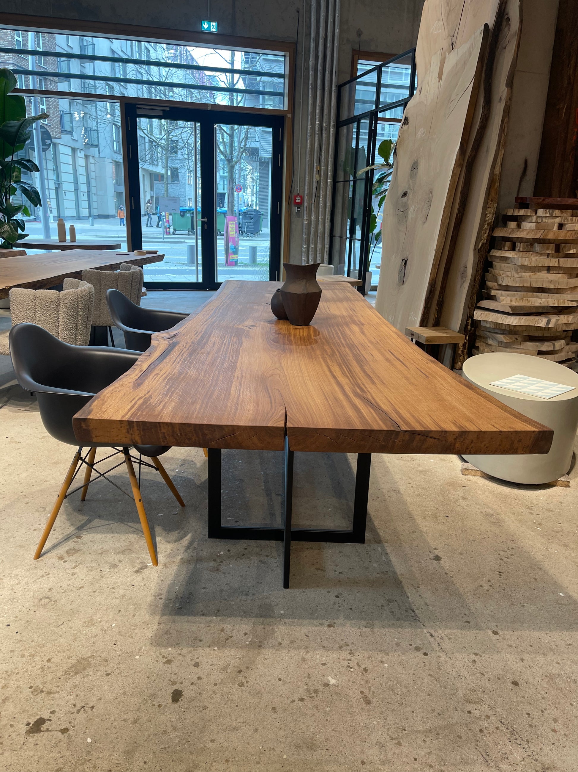 Esstisch Unikat nach Maß