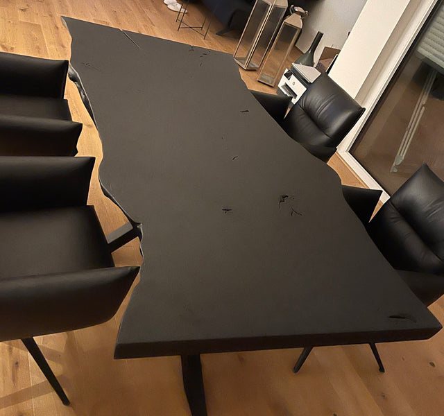 Massivholztisch Kundenfoto aus der Google-Rezension von Birgit | Holzwerk Hamburg