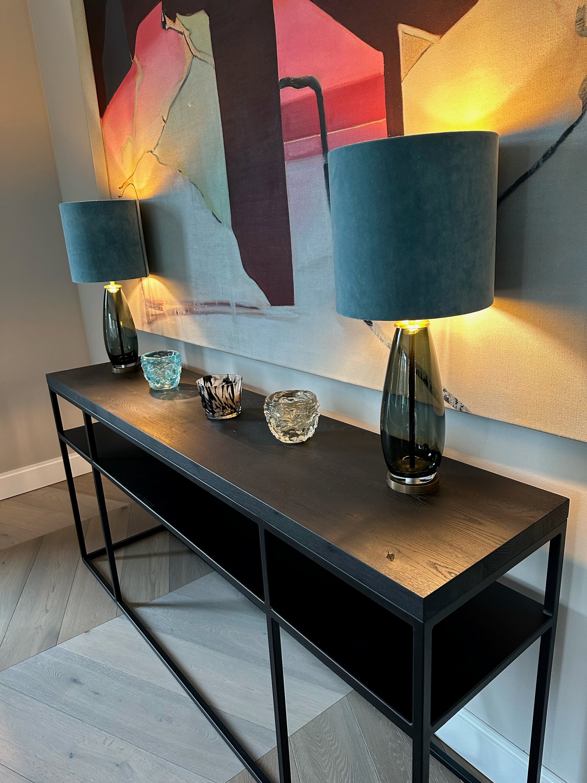 Schwarzes Sideboard geköhlte Eiche massiv | Holzwerk Hamburg