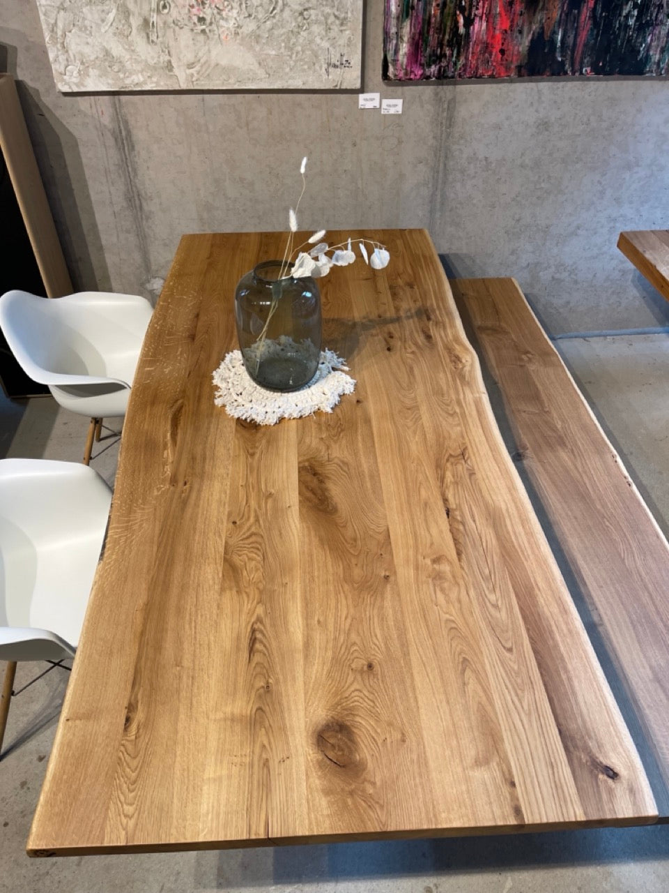 Eichentisch mit Natürlicher Baumkante | Holzwerk Hamburg