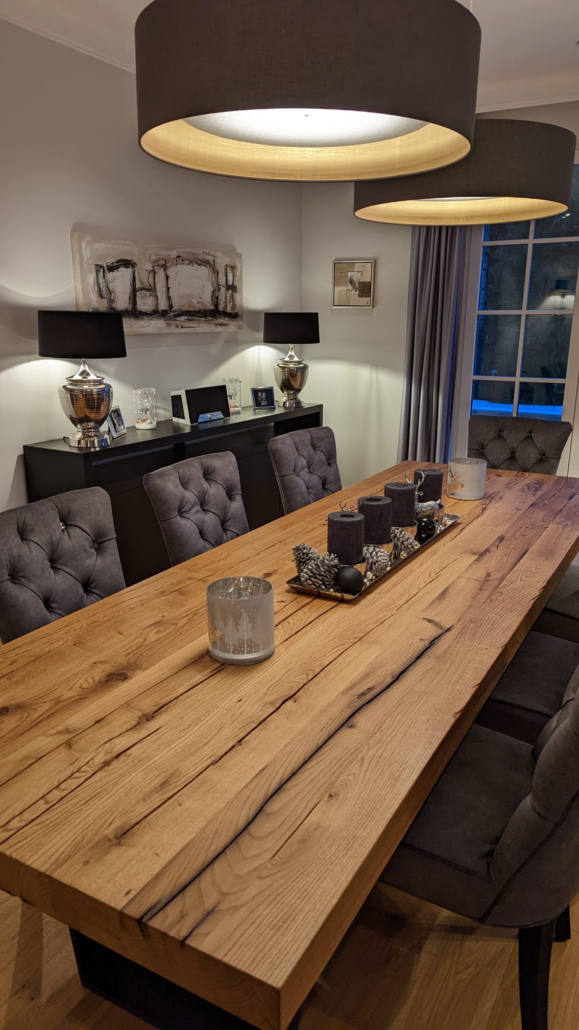 Massivholztafel aus Eiche Altholz | Holzwerk Hamburg