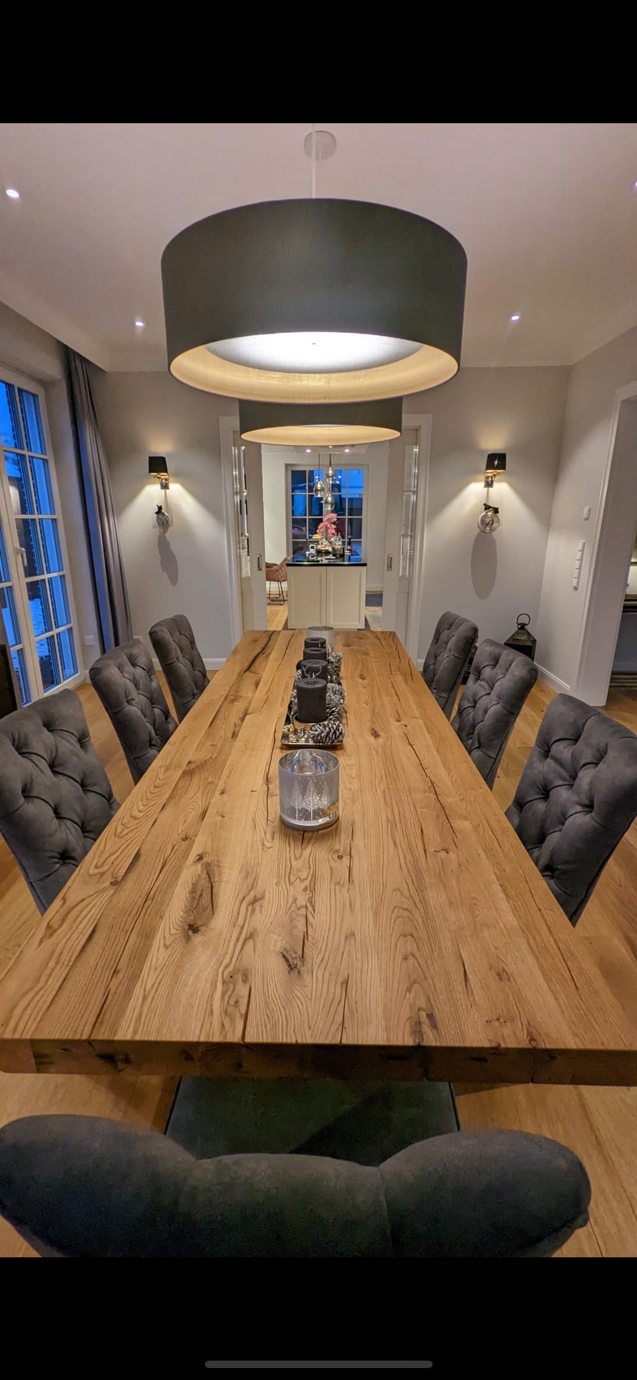 Massivholztafel aus Eiche Altholz | Holzwerk Hamburg