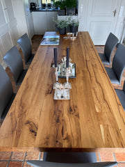 Massivholztisch Esstisch Eichenholz |  individuell rustikal