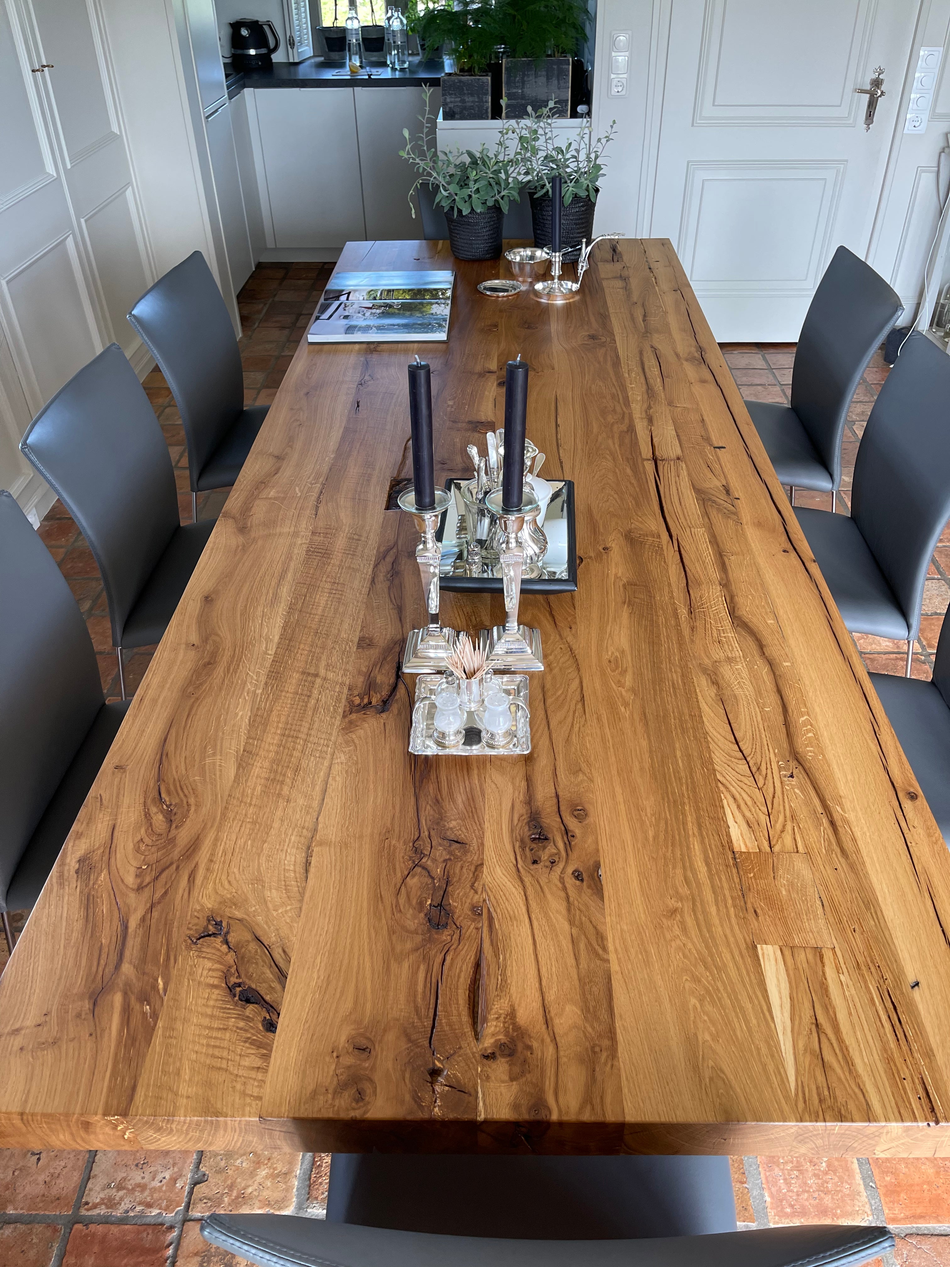 Massivholztisch Esstisch Eichenholz |  individuell rustikal