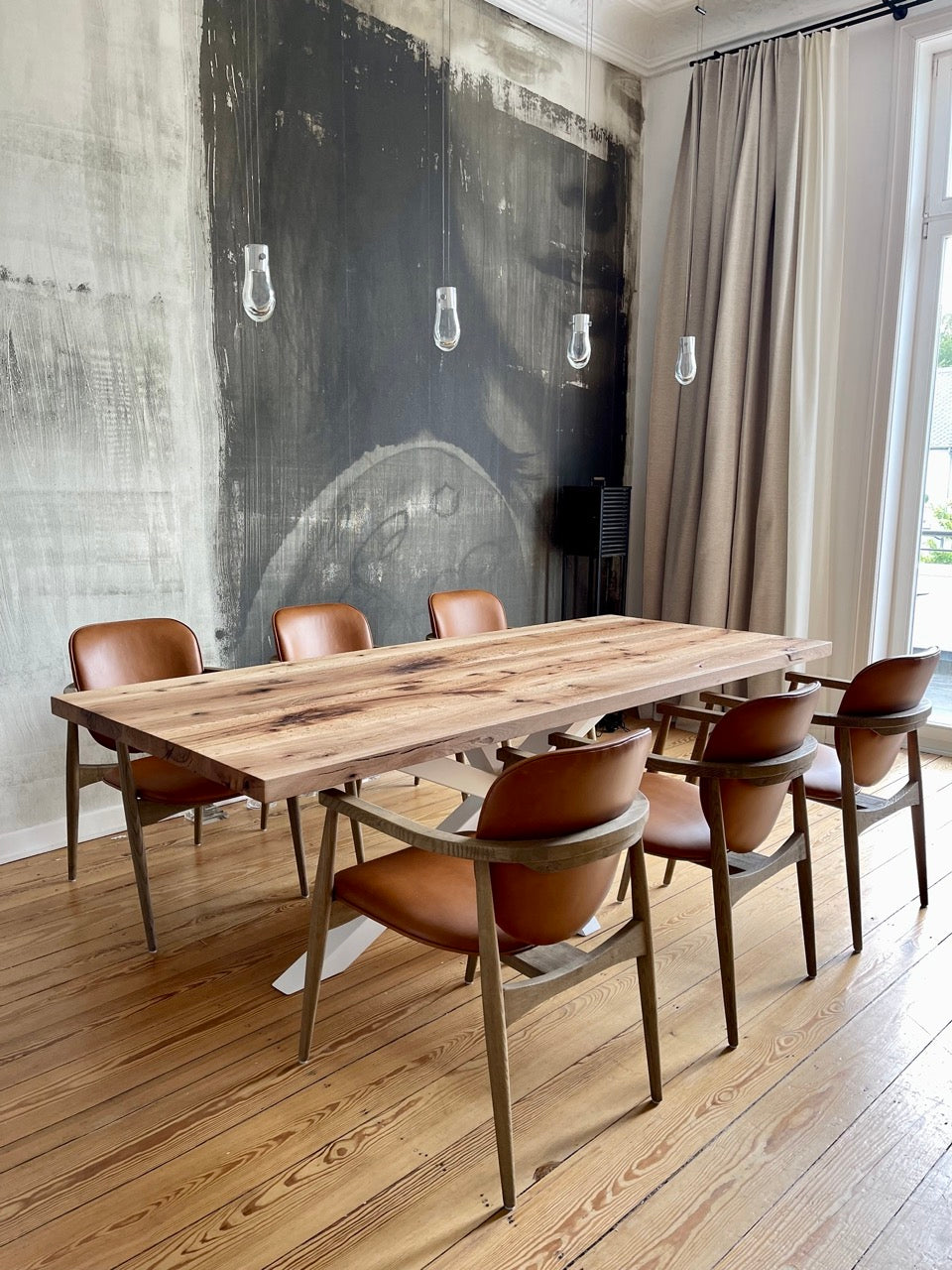 Rustikaler Esstisch aus Wildeiche | Holzwerk Hamburg