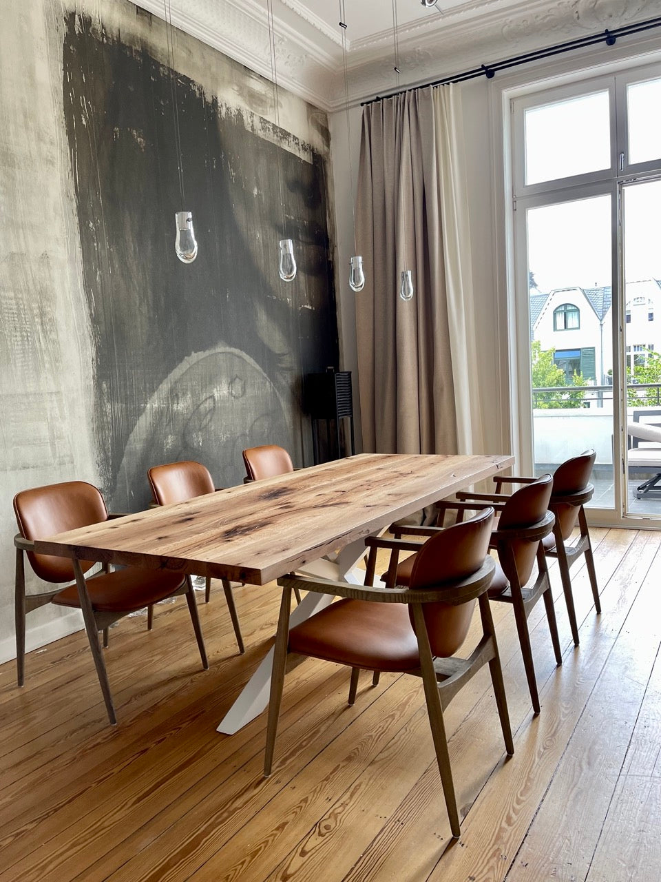 Rustikaler Esstisch aus Wildeiche | Holzwerk Hamburg