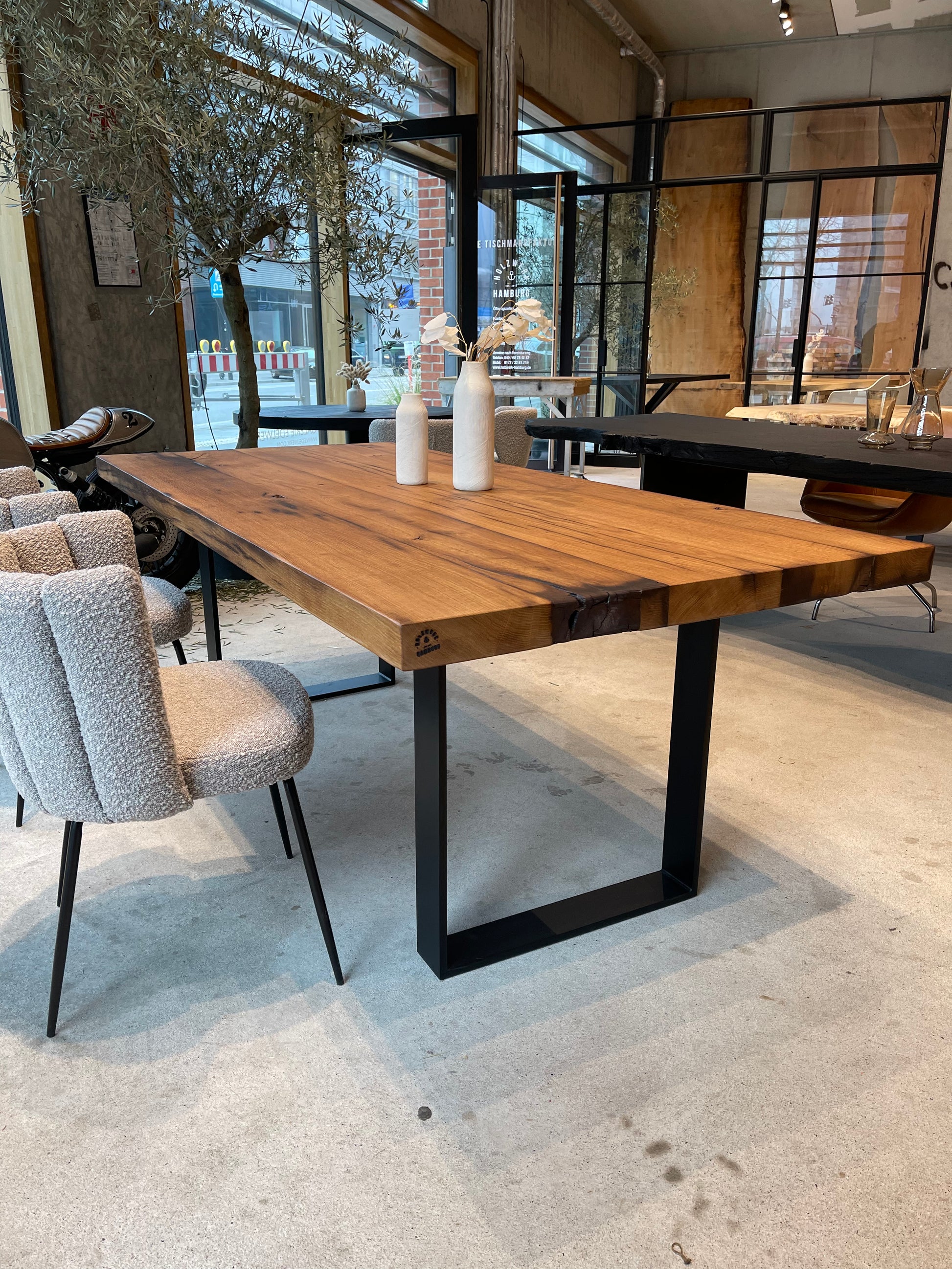 Esstisch Holz charaktervolles Eichenholz Altholz | Holzwerk Hamburg 