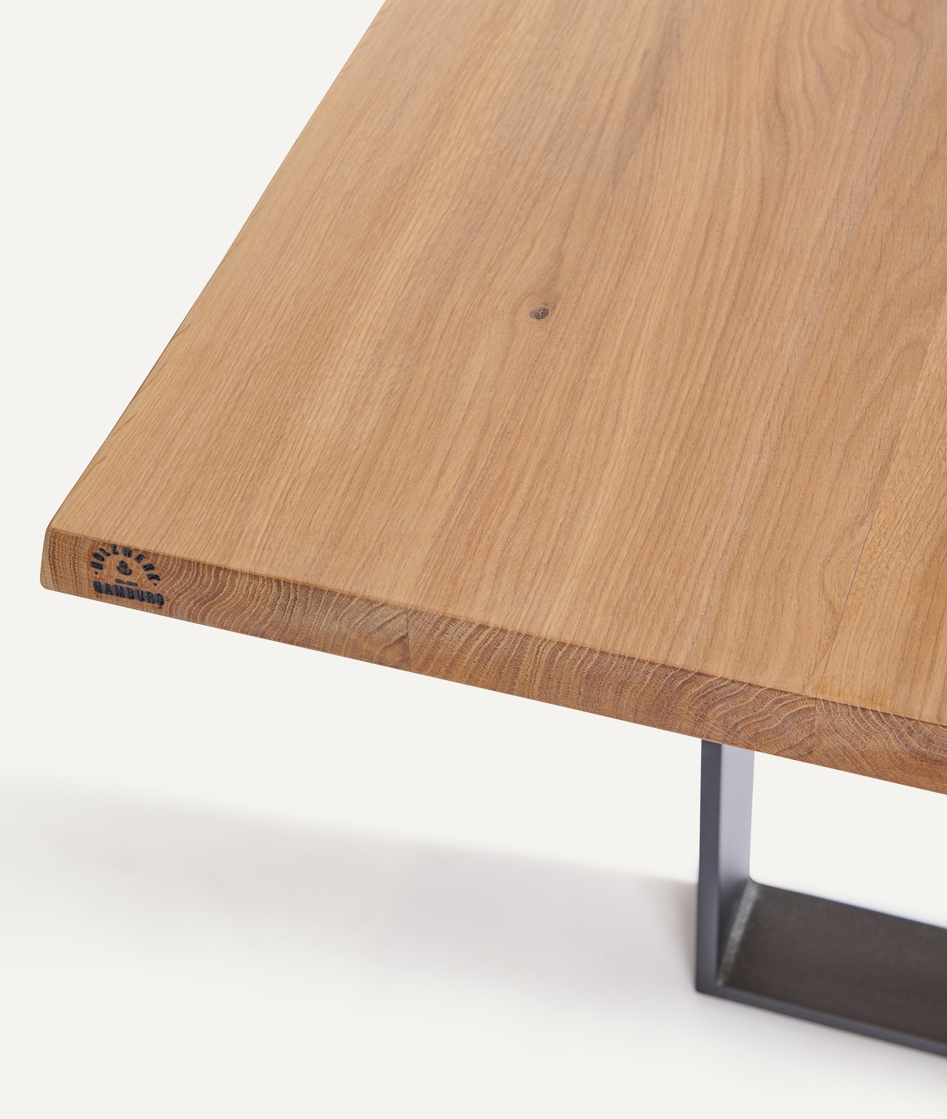 Eichentisch mit Naturkante | Holzwerk Hamburg