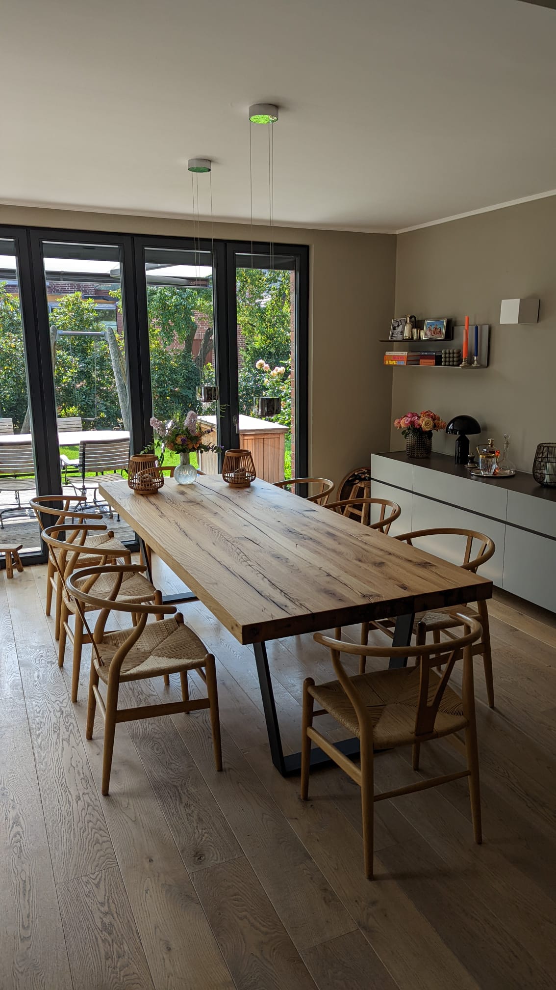 Massiver Altholztisch | Warmer Eichentisch | Holzwerk Hamburg