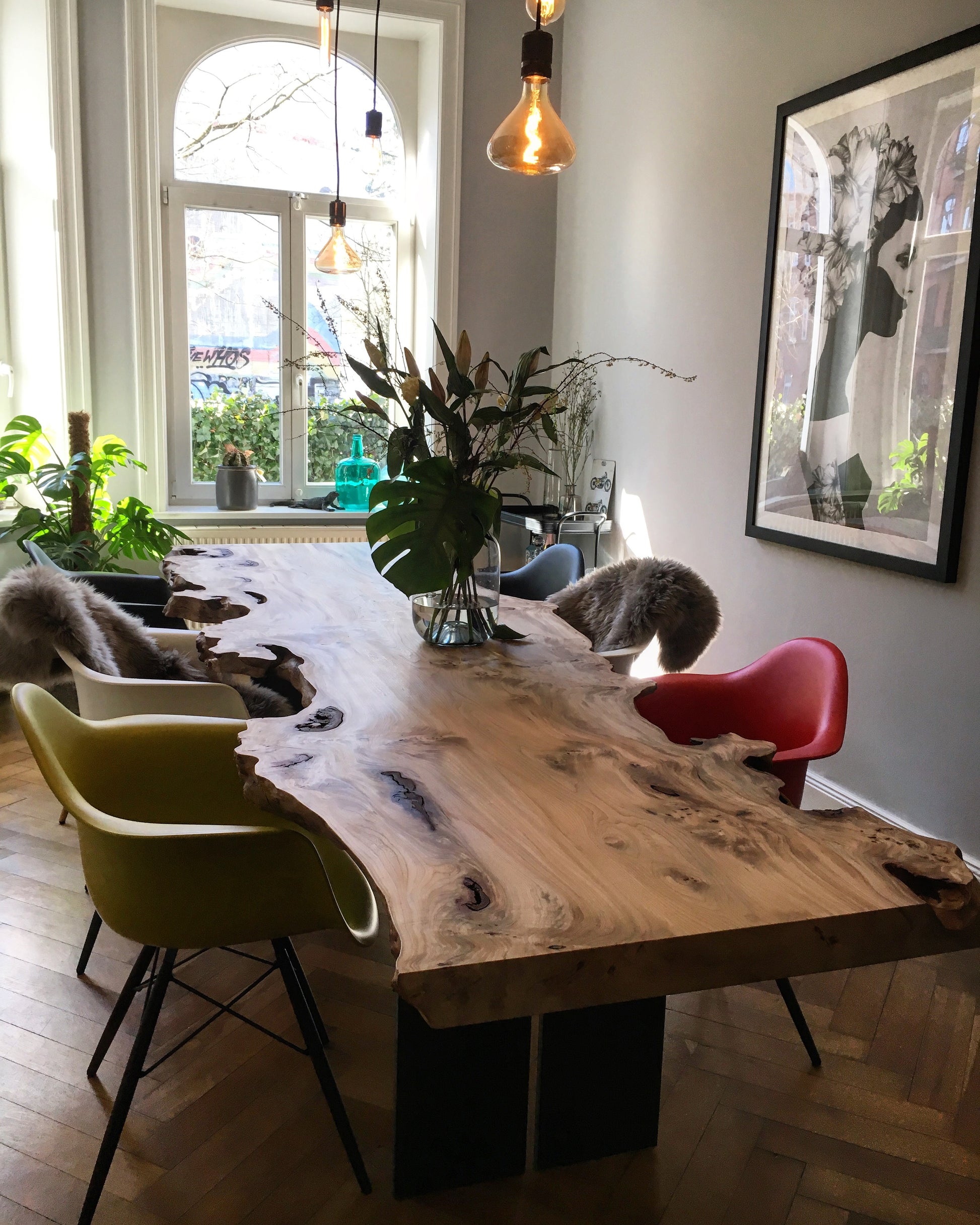 Unikatesstisch aus einem Stück Pappel | Holzwerk Hamburg