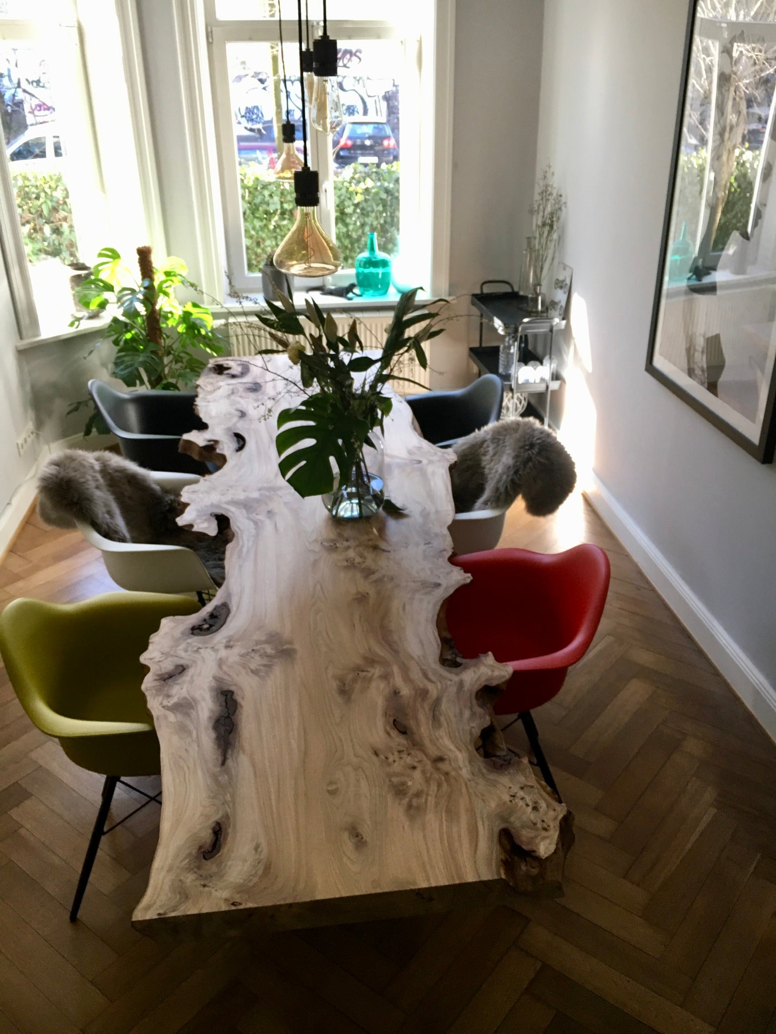 Unikatesstisch aus einem Stück Pappel | Holzwerk Hamburg