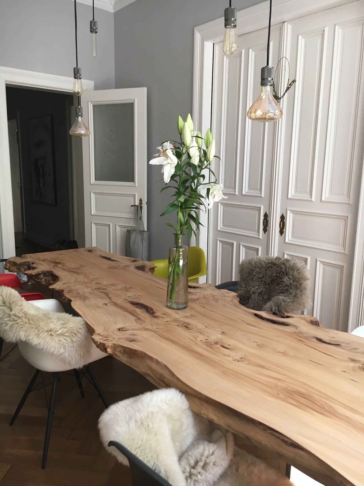 Unikatesstisch aus einem Stück Pappel | Holzwerk Hamburg