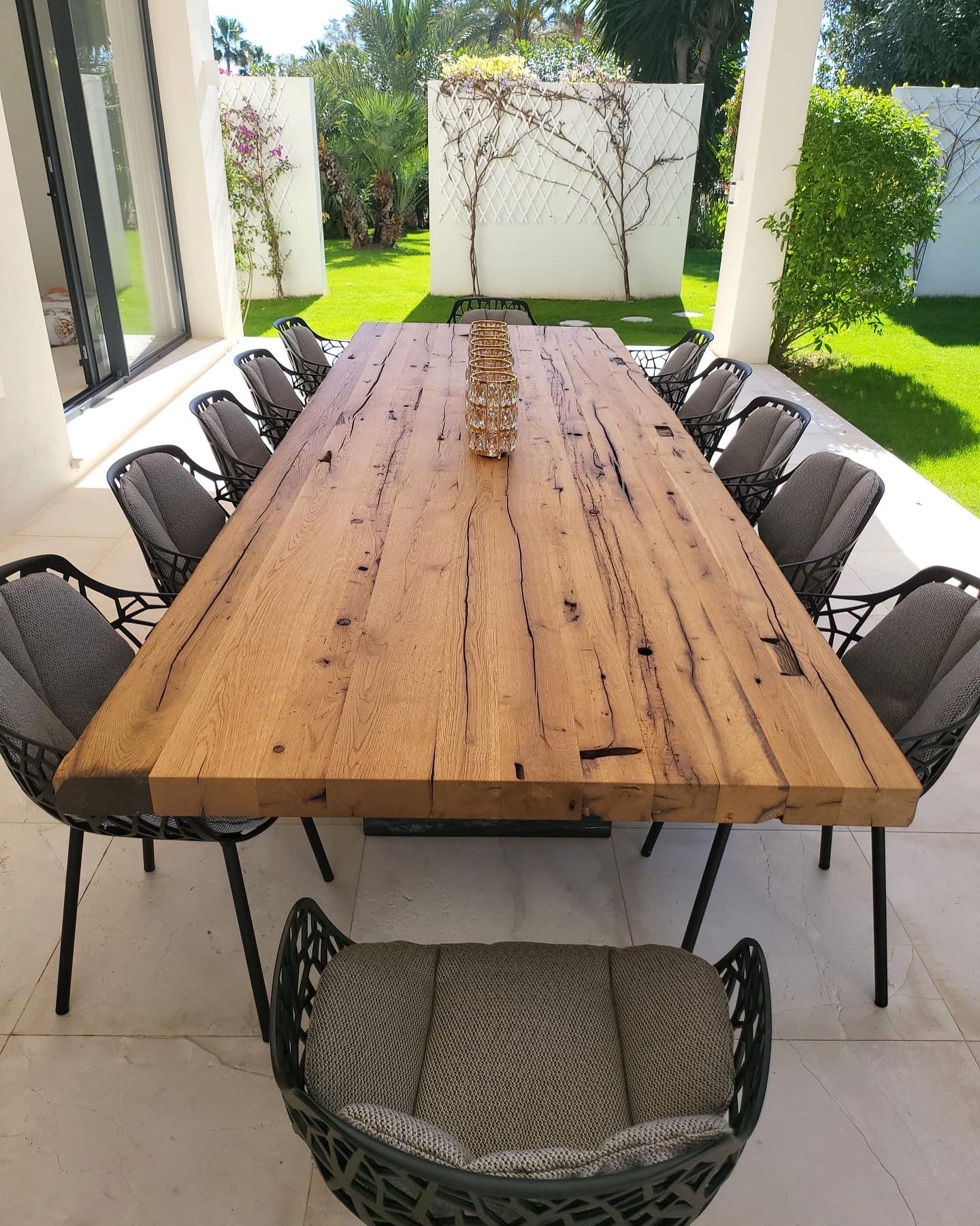 Gartentischtisch aus Holz