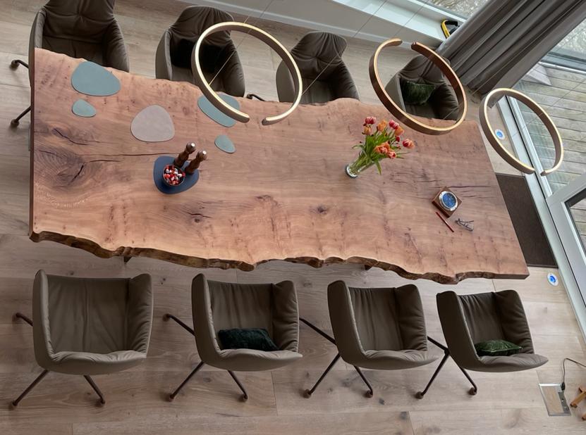 Baumtisch aus Platanenholz | Holzwerk Hamburg 