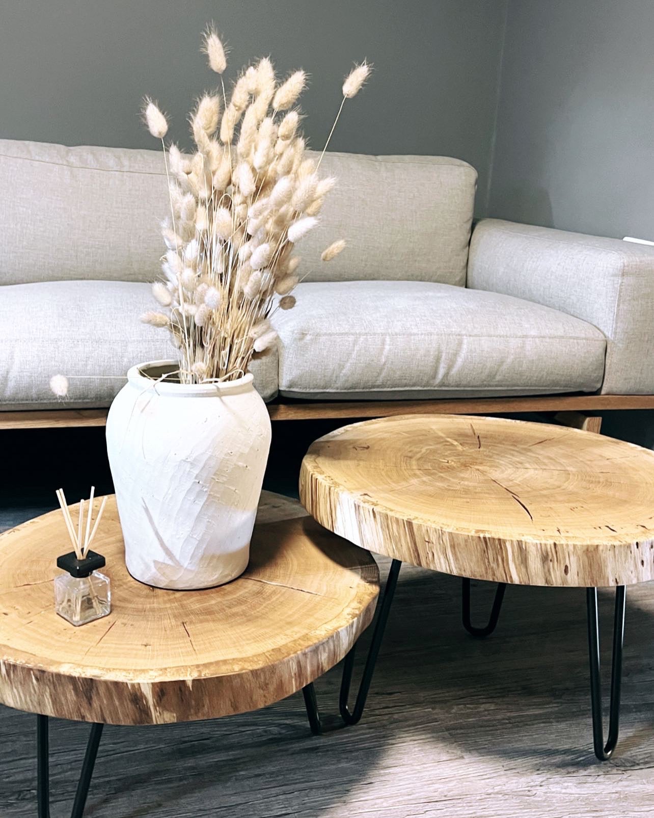 Baumscheibentisch | Beistelltisch aus einem Stück | Holzwerk Hamburg